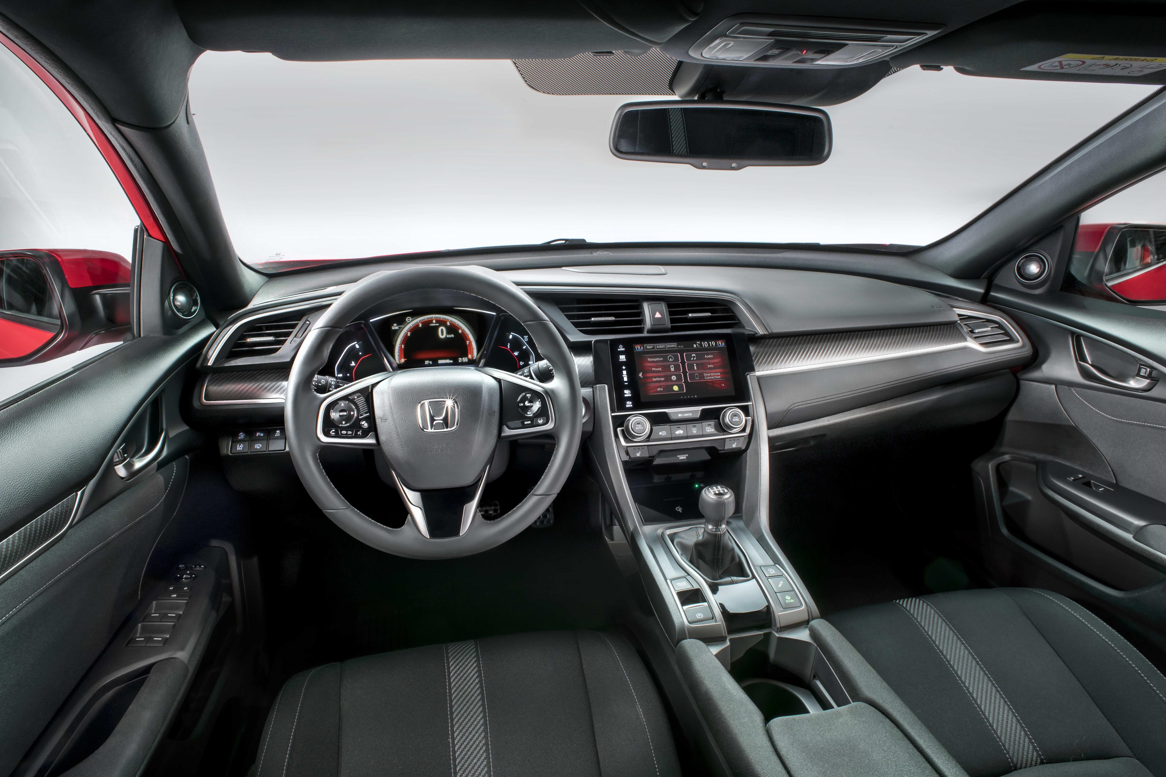 2019 Honda Civic Image2.jpg (2.34 MB)