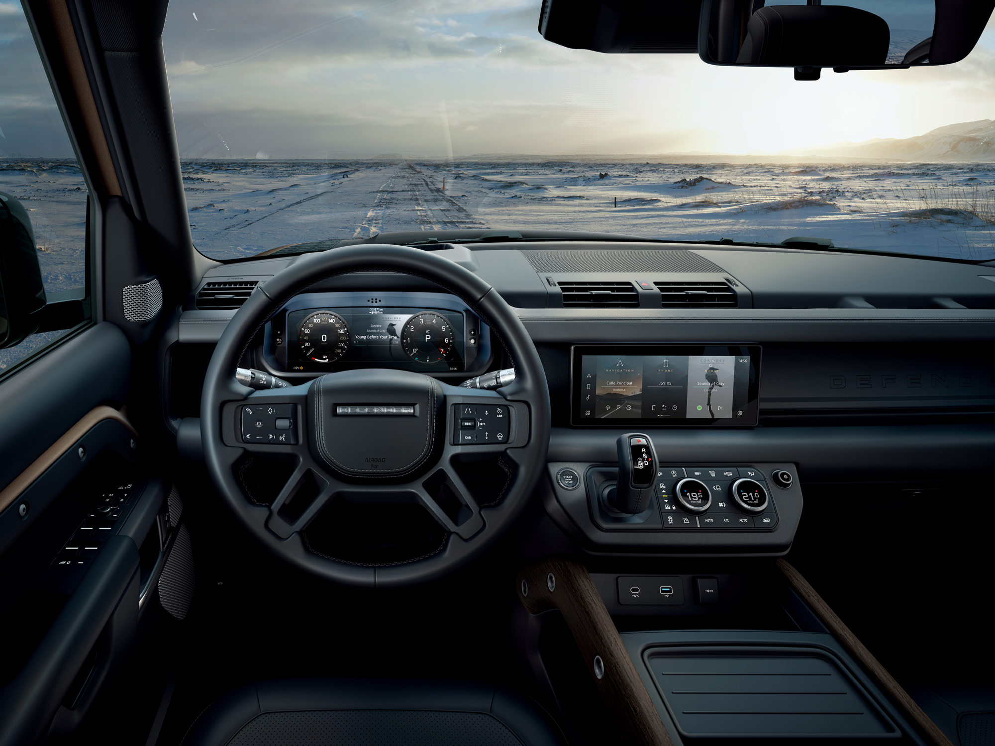 land rover unveils new defender interior image.jpg (1.47 MB)