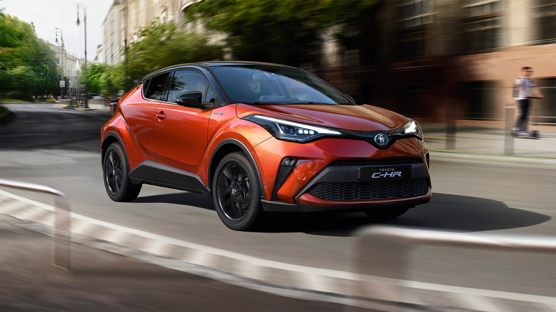 toyota c-hr.jpg (355 KB)