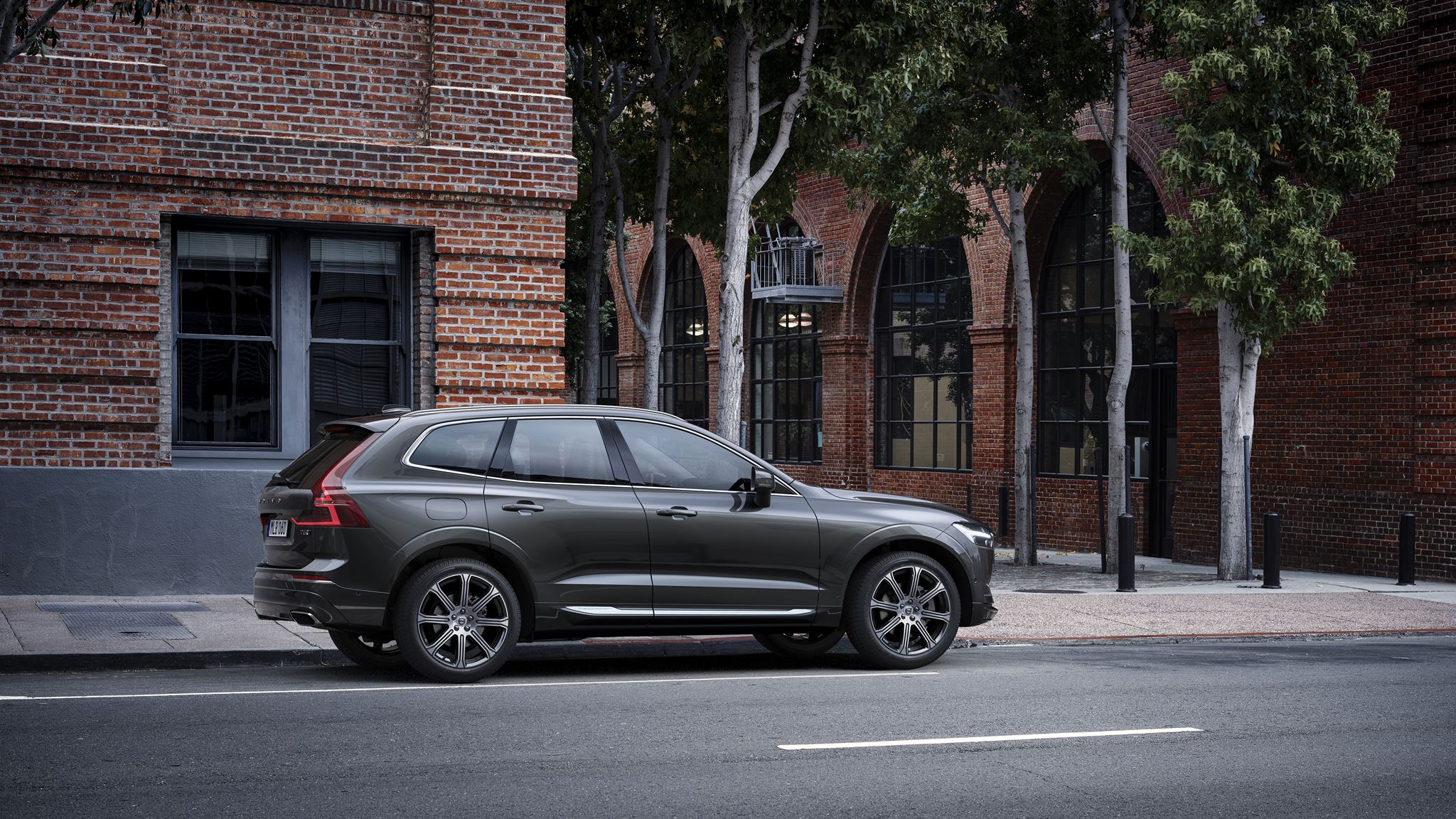 volvo xc60 .jpg (566 KB)