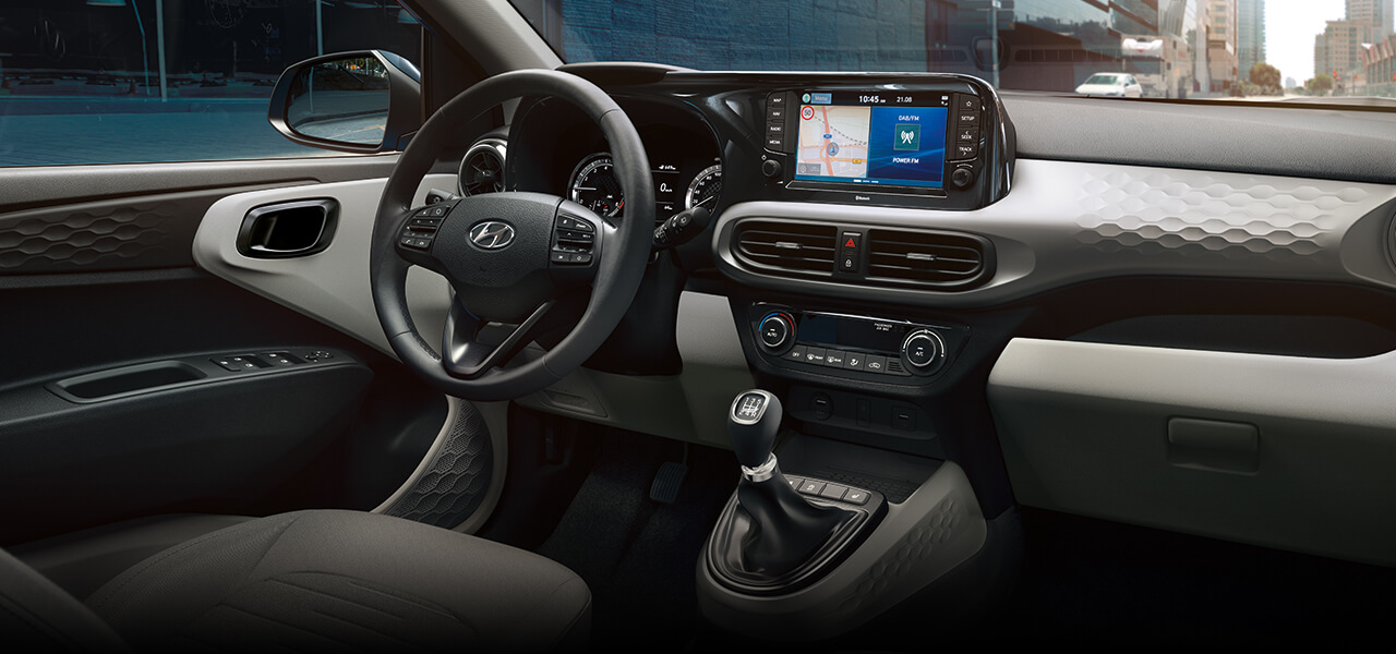 hyundai i10 interior.jpg (176 KB)