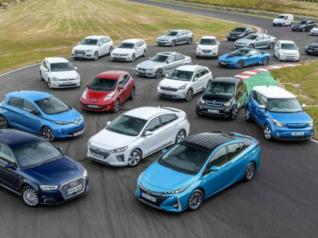 Are Electric Cars Actually Worse For The Environment CarCliq what-s-the-true-cost-of-electric-versus-gas-vehicles-the-environment