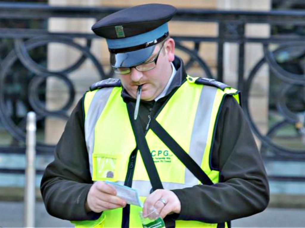 Knowing Your Rights – Traffic Wardens | CarCliq